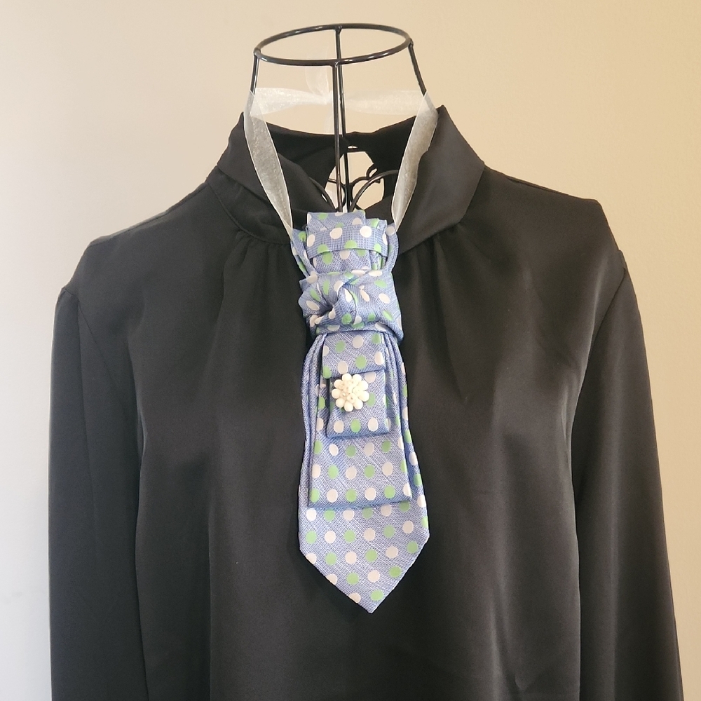 *Sold*Necktie Necklace